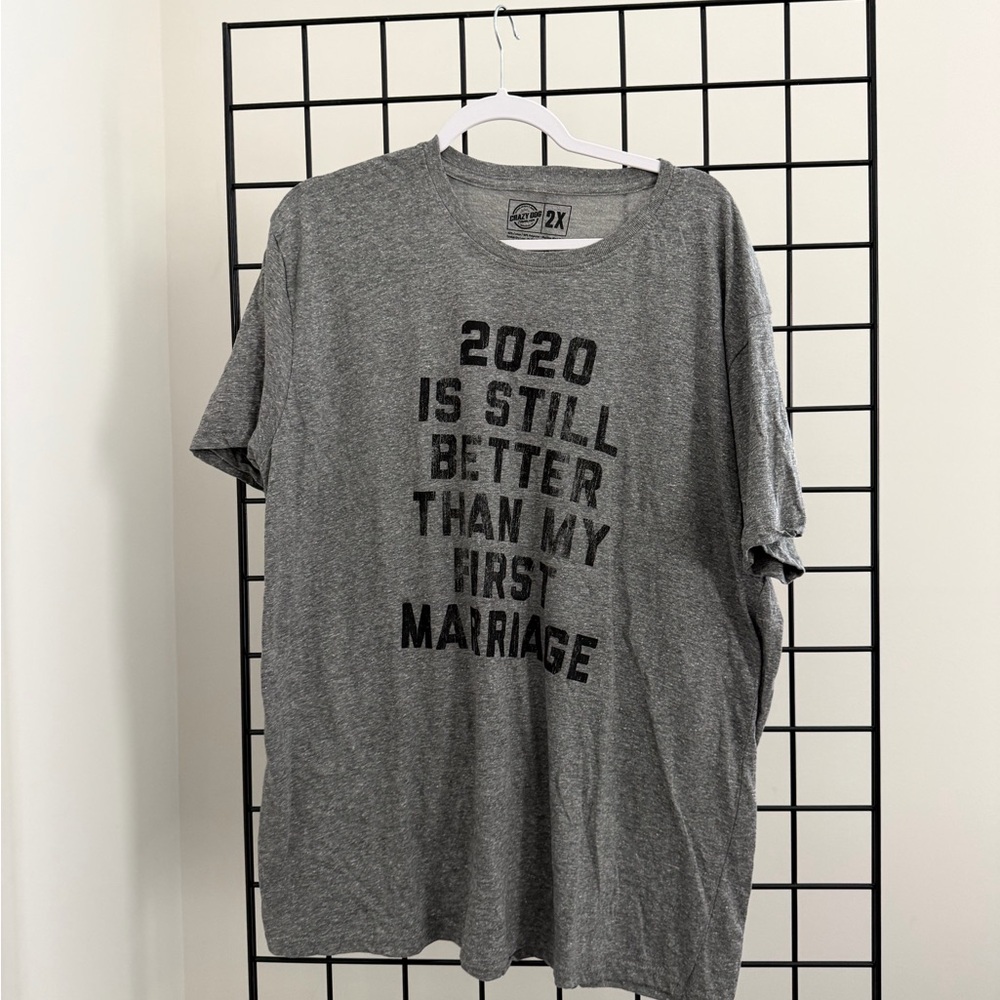 Gray Graphic Men's T-Shirt